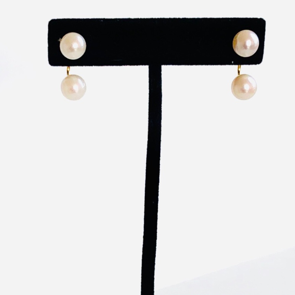 Freshwater pearl earrings
